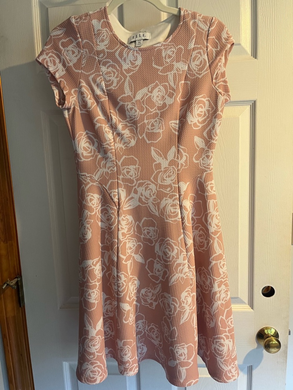 Elle Blush Pink Floral Midi Dress